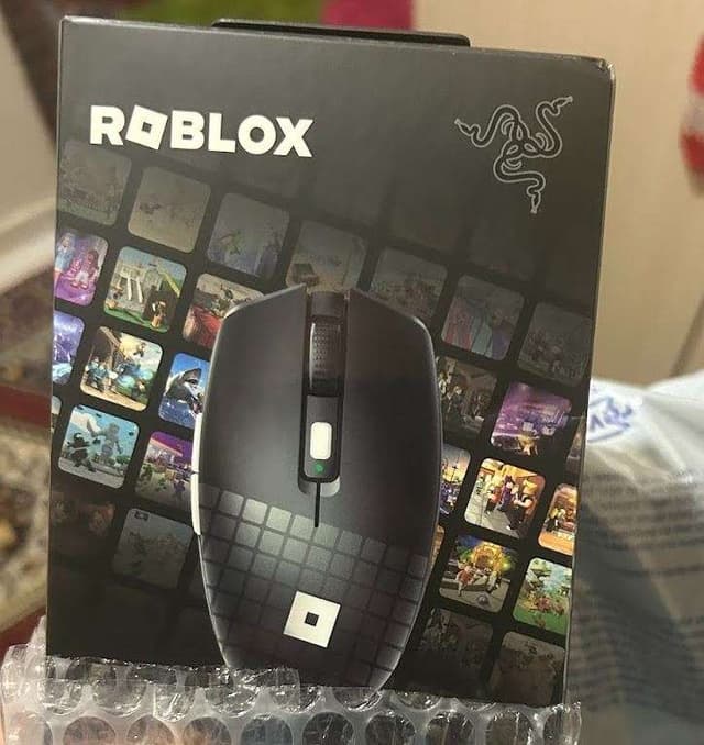 RAZER OROCHI V2 ROBLOX EDITION KABLOSUZ OPTIK GAMING MOUSE