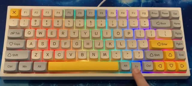 EPOMAKER EP84 Klavye